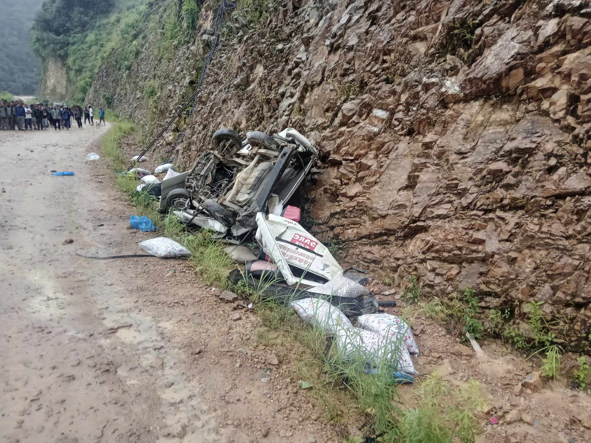 काठमाडौंको चन्द्रागिरीमा मारुती भ्यान दुर्घटना, दुई जनाको मृत्यु 